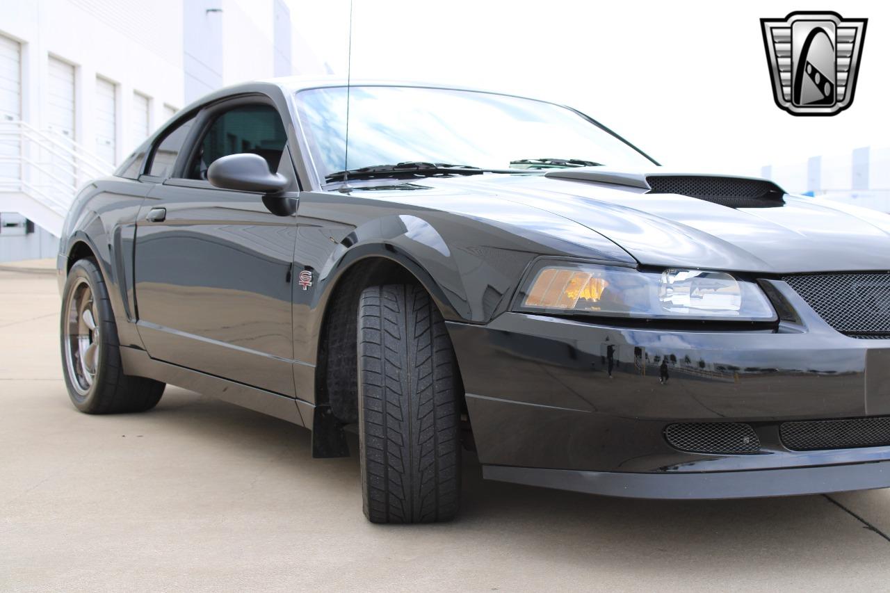 2001 Ford Mustang