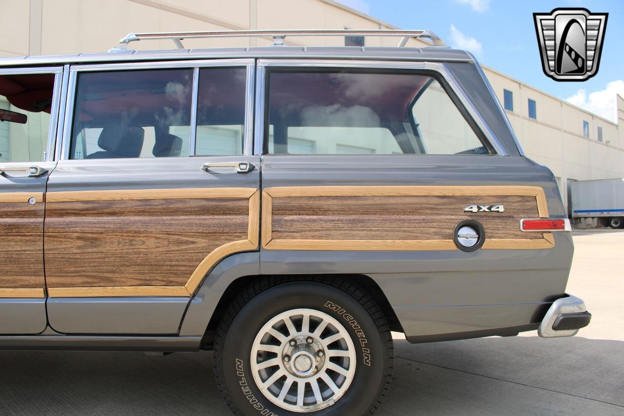 1989 Jeep Grand Wagoneer