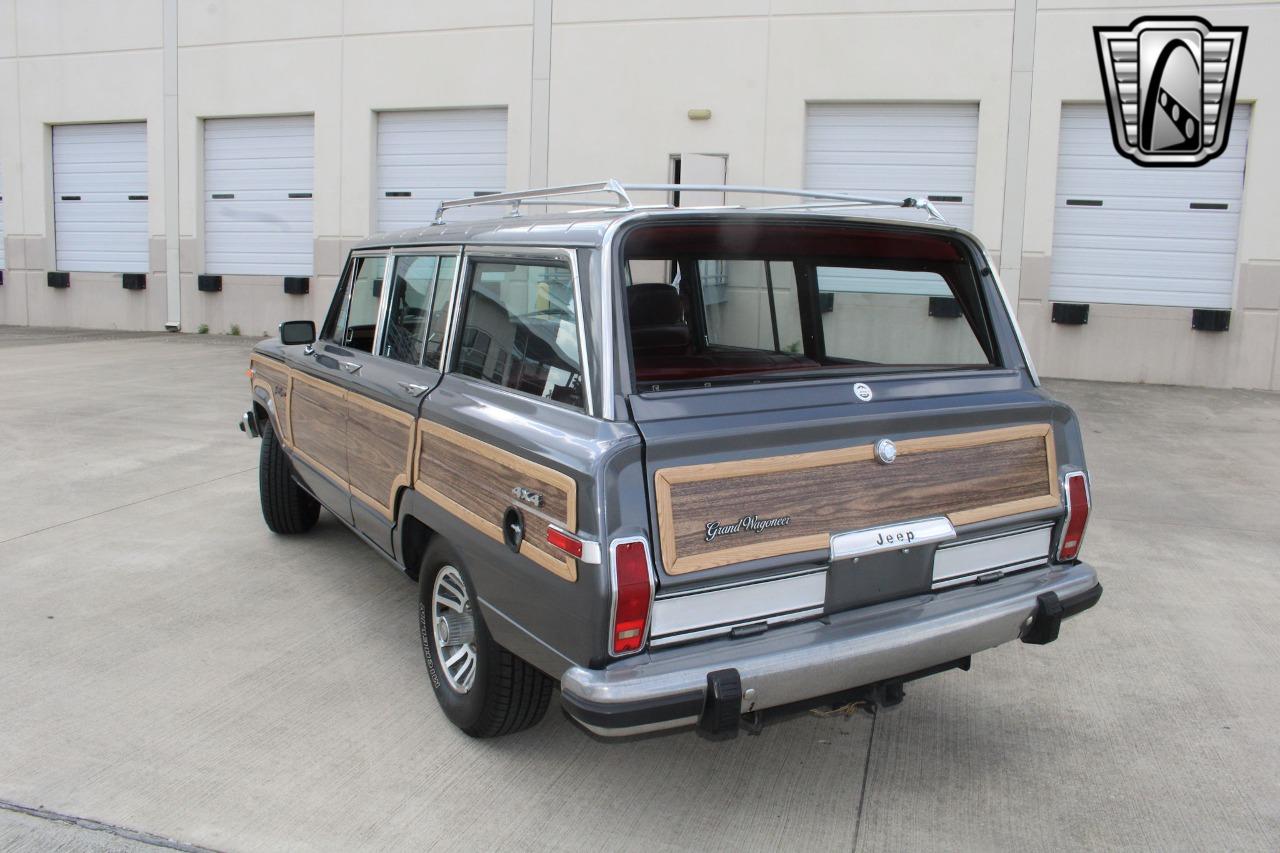 1989 Jeep Grand Wagoneer