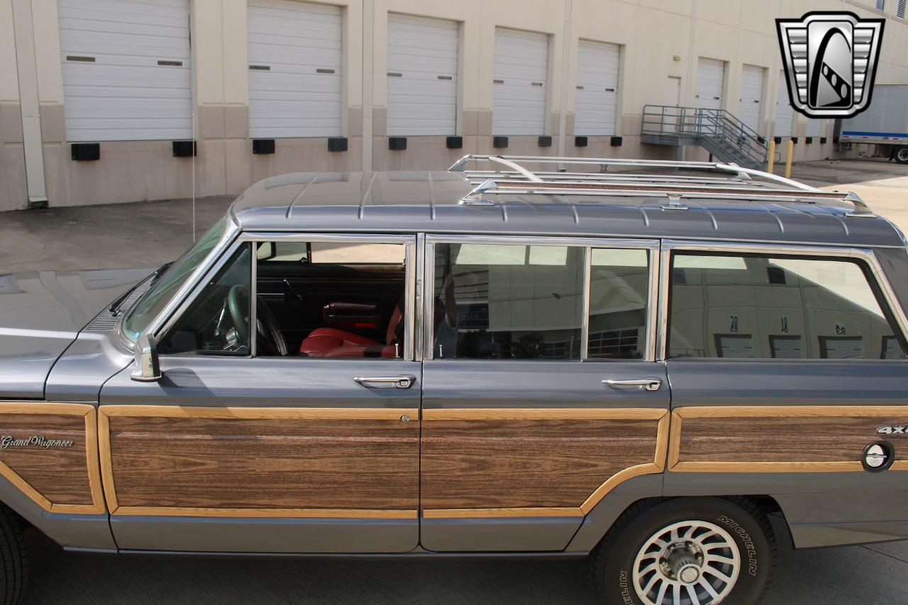 1989 Jeep Grand Wagoneer