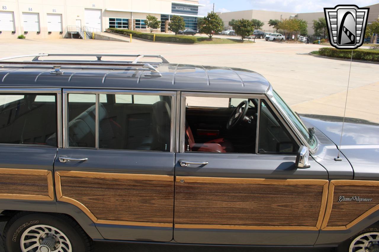 1989 Jeep Grand Wagoneer