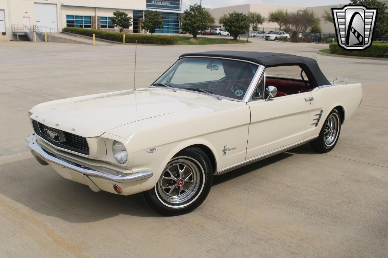 1966 Ford Mustang