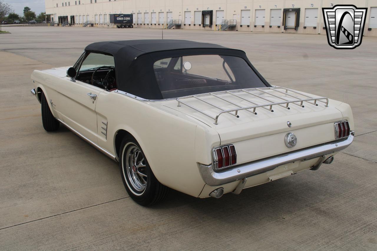 1966 Ford Mustang