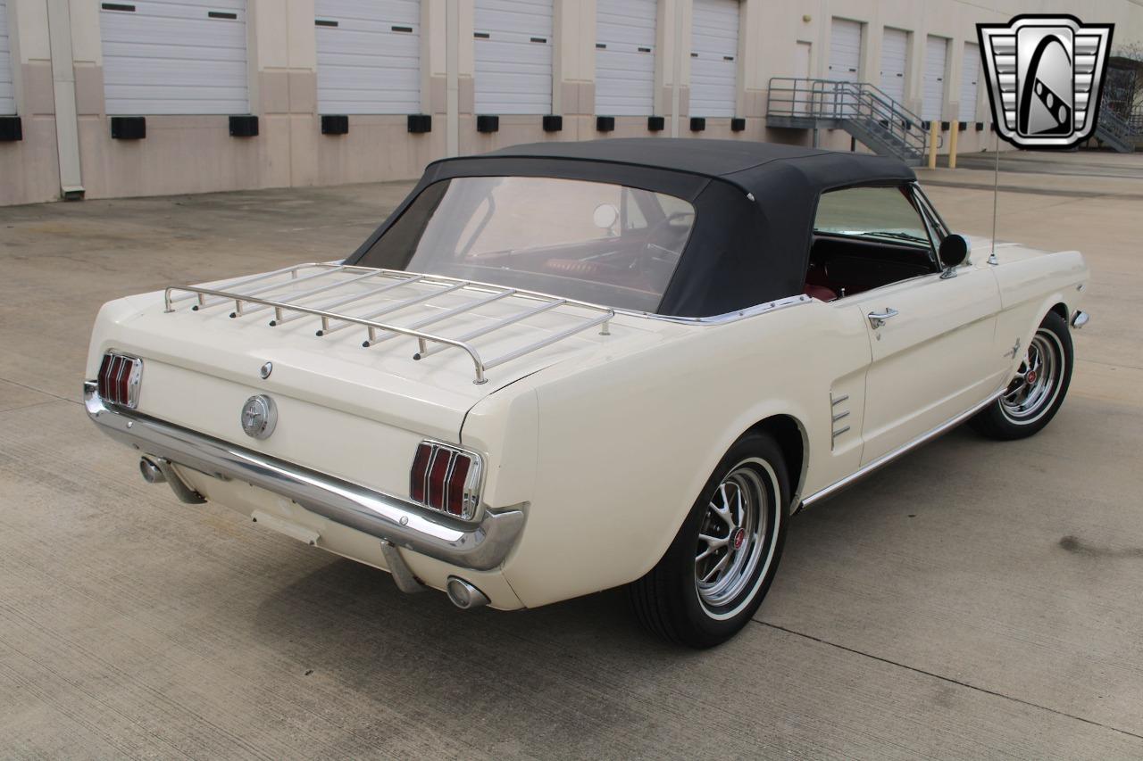 1966 Ford Mustang