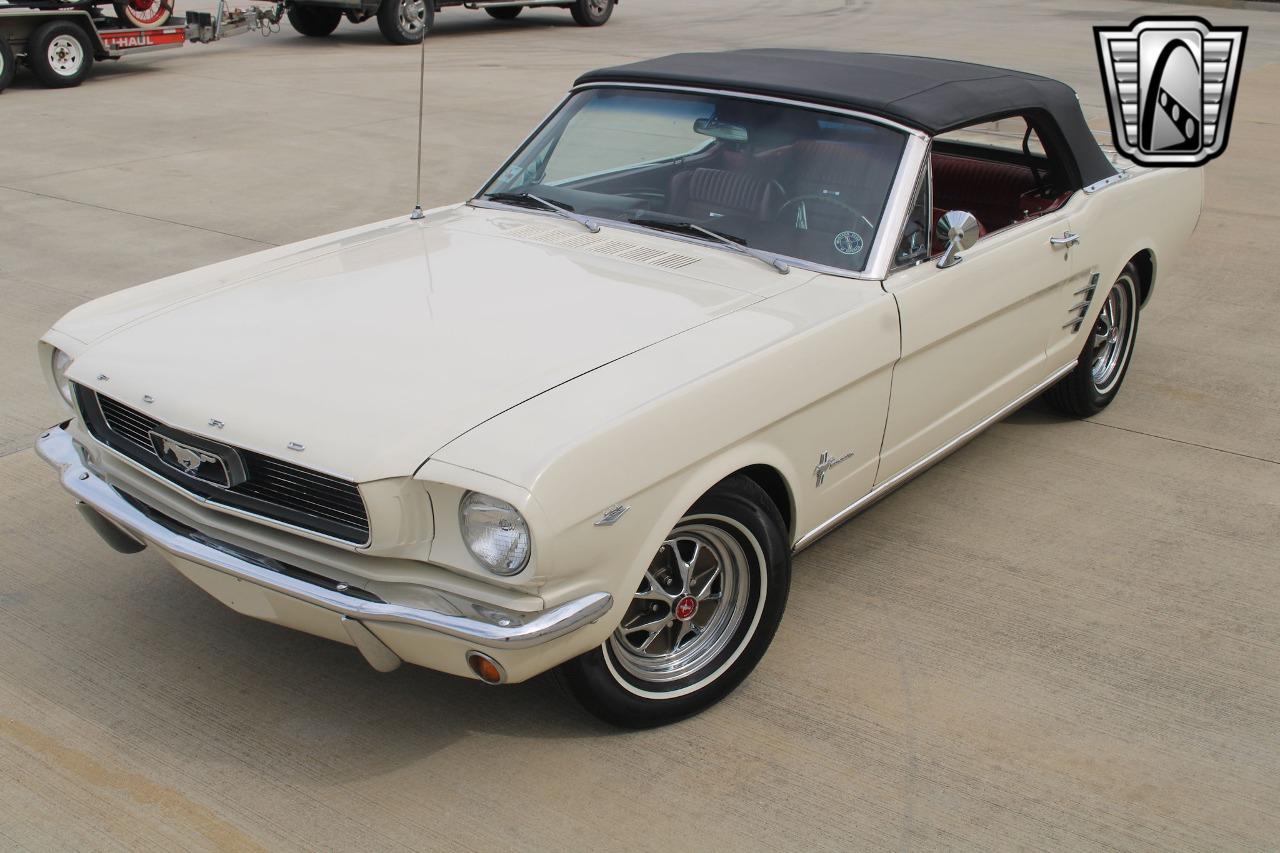 1966 Ford Mustang