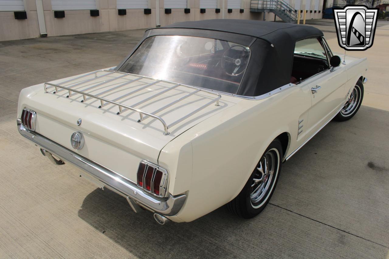 1966 Ford Mustang