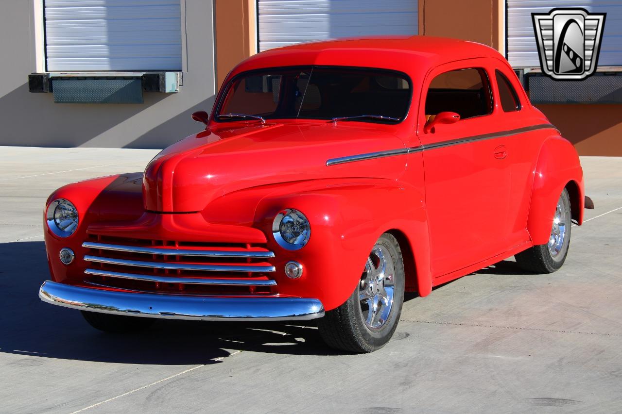 1948 Ford Deluxe