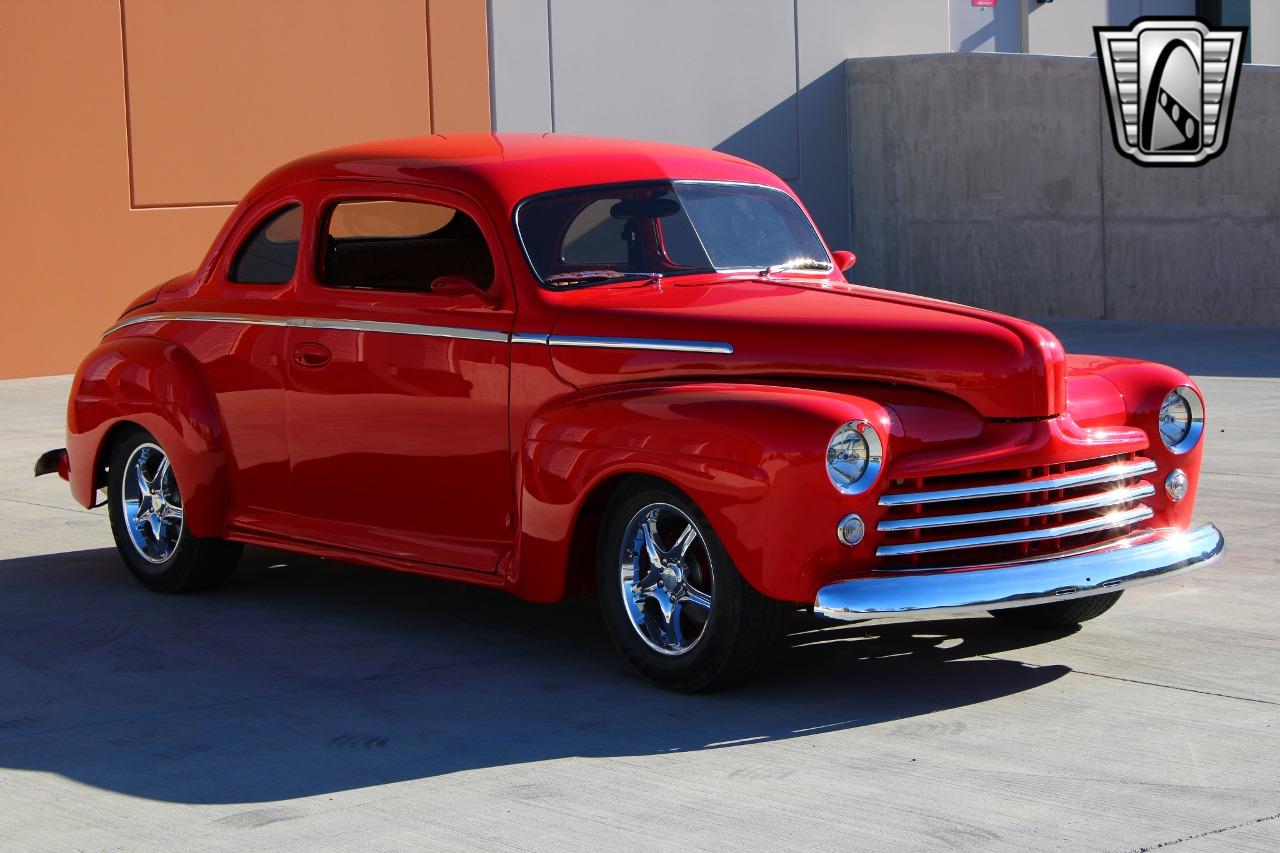 1948 Ford Deluxe