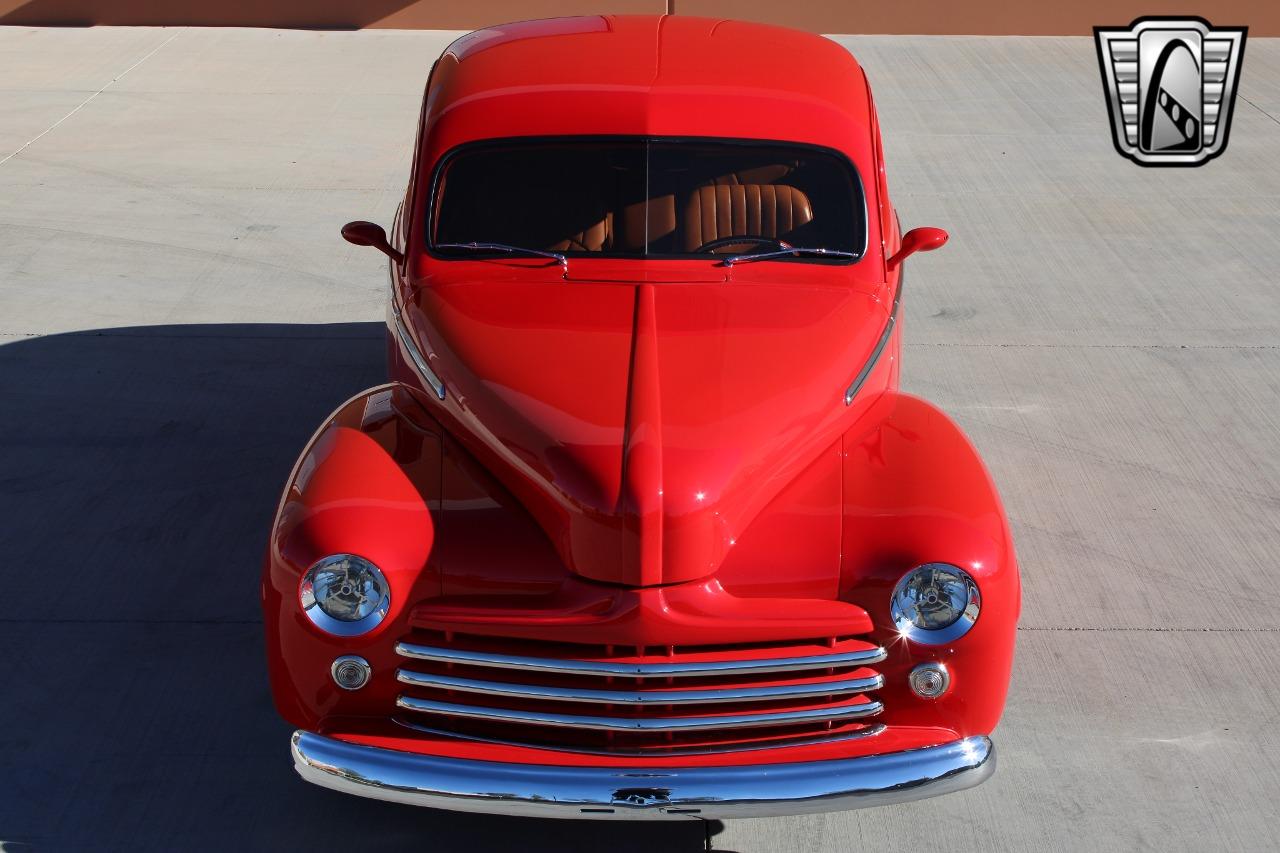 1948 Ford Deluxe