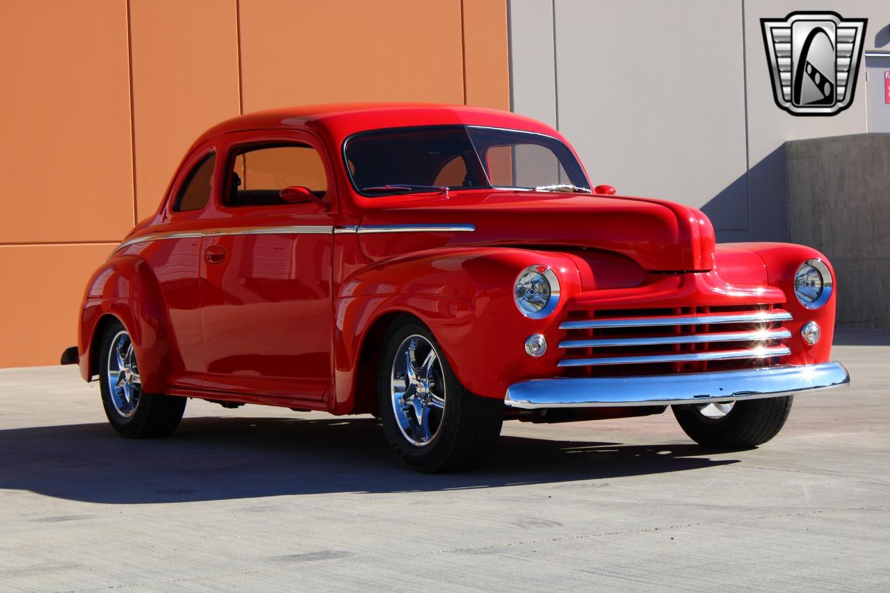 1948 Ford Deluxe