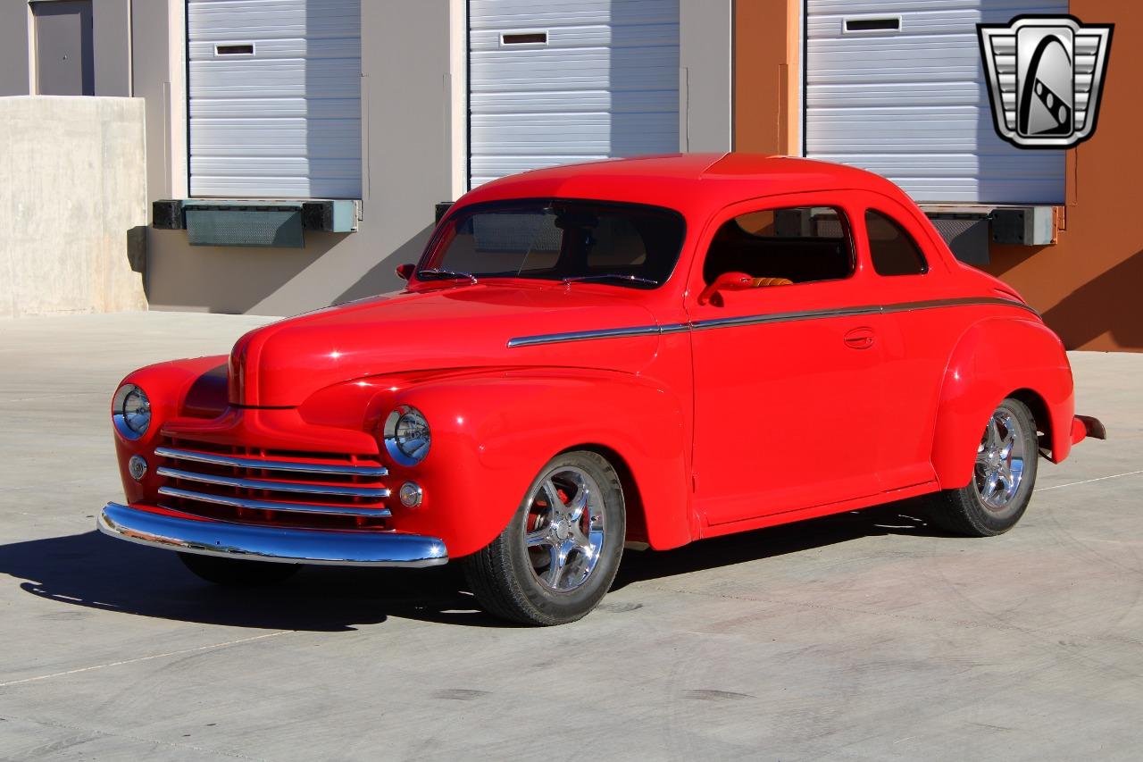 1948 Ford Deluxe