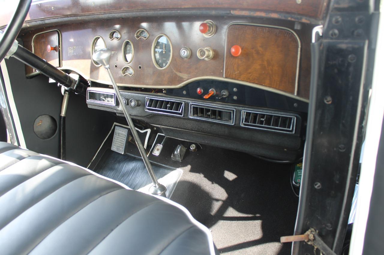 1929 Packard Eight