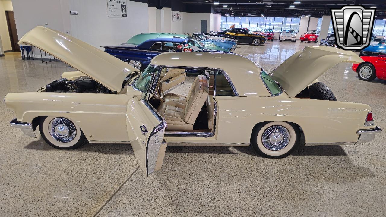 1957 Lincoln Continental