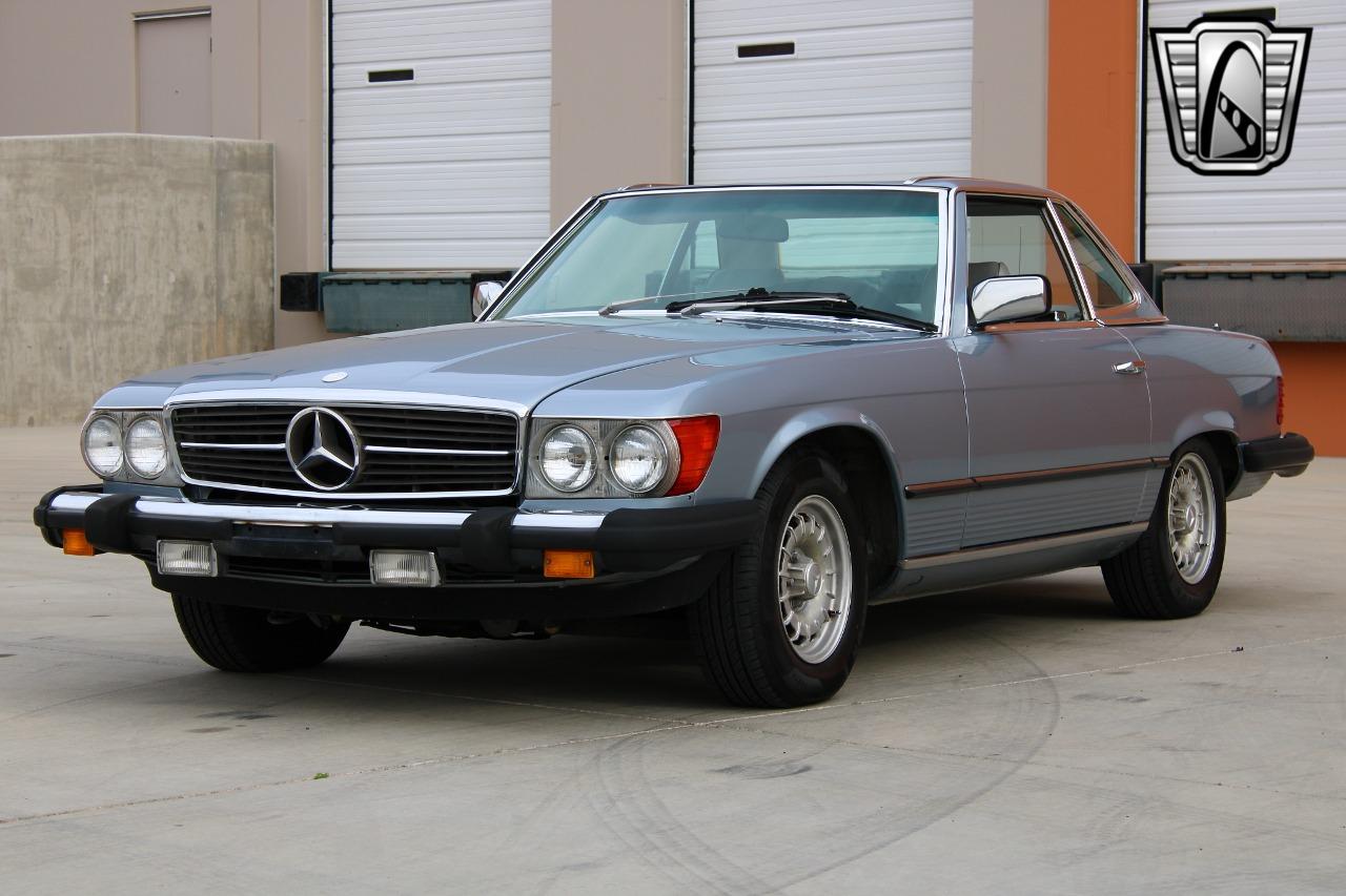 1984 Mercedes - Benz 380SL