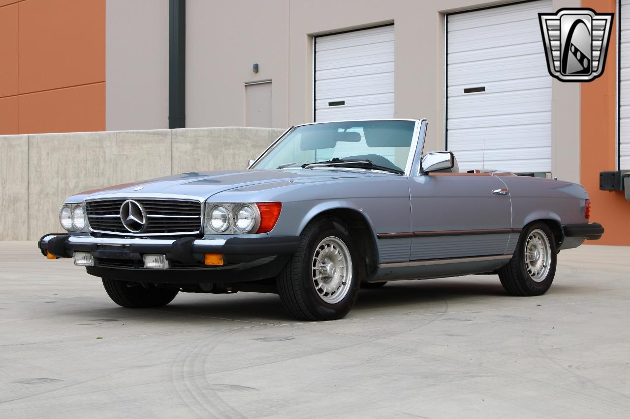 1984 Mercedes - Benz 380SL