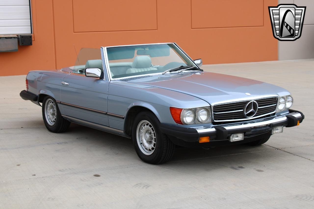 1984 Mercedes - Benz 380SL