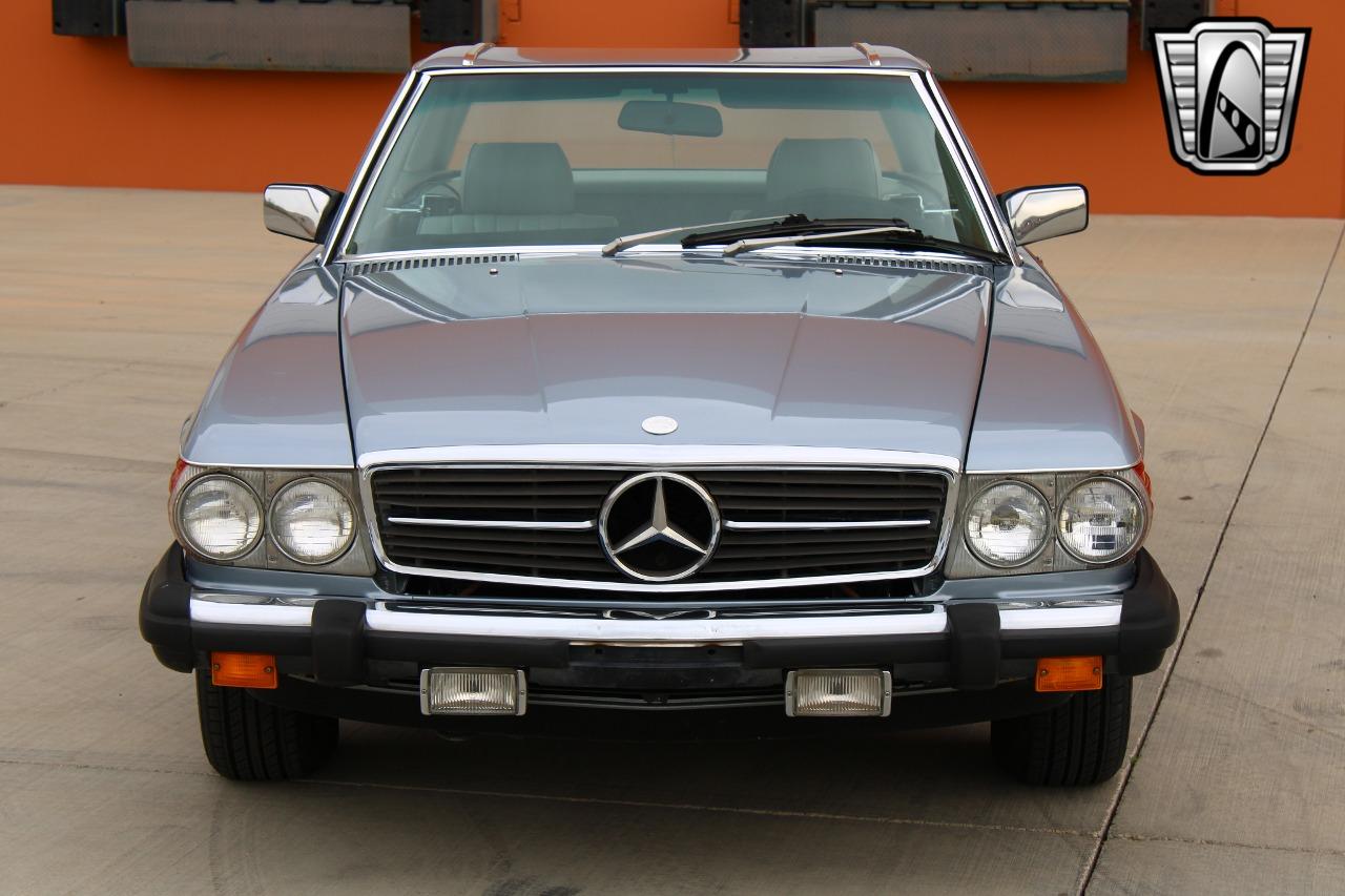 1984 Mercedes - Benz 380SL