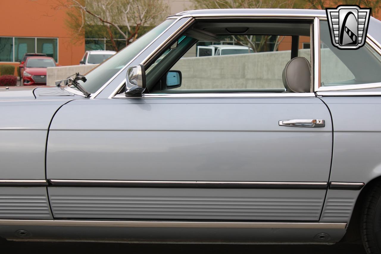 1984 Mercedes - Benz 380SL