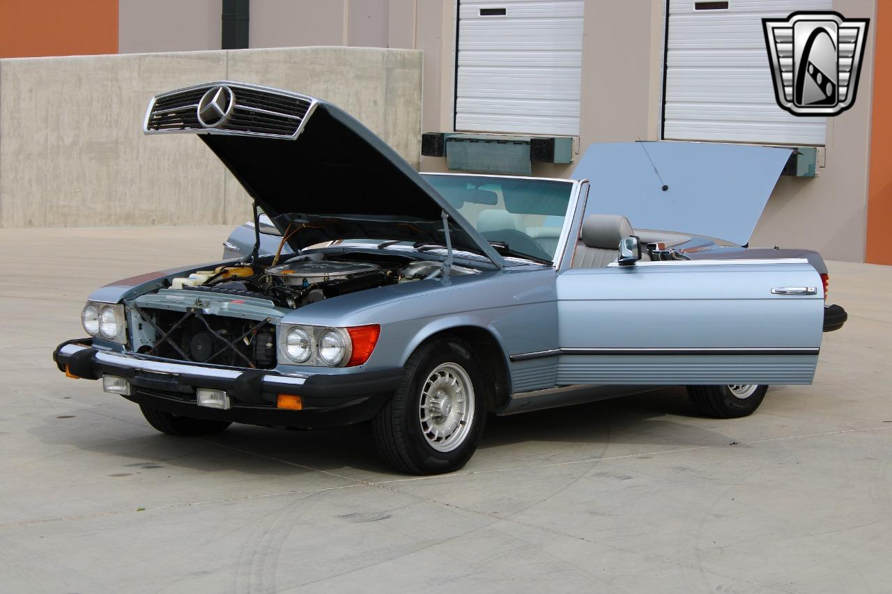 1984 Mercedes - Benz 380SL