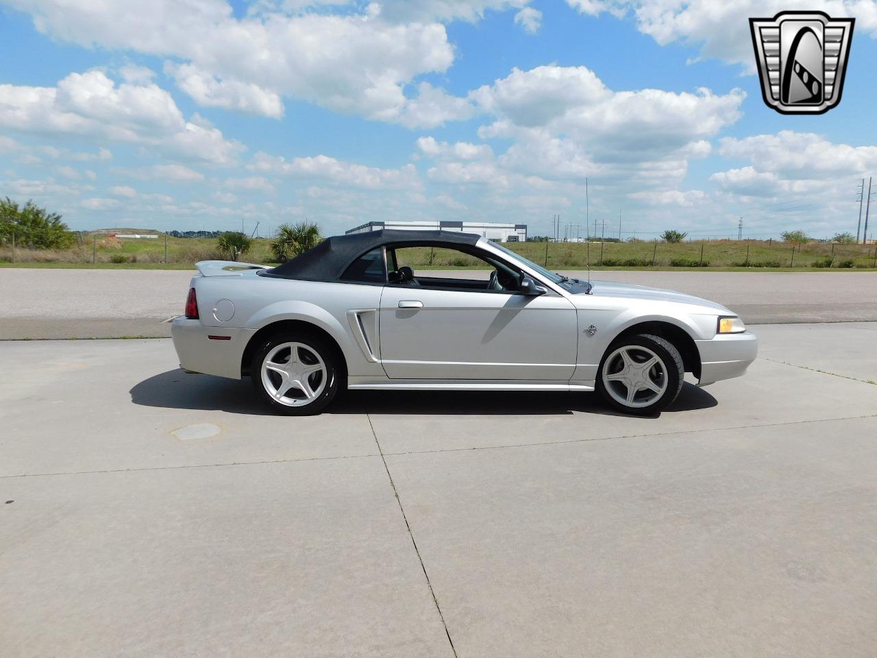 1999 Ford Mustang