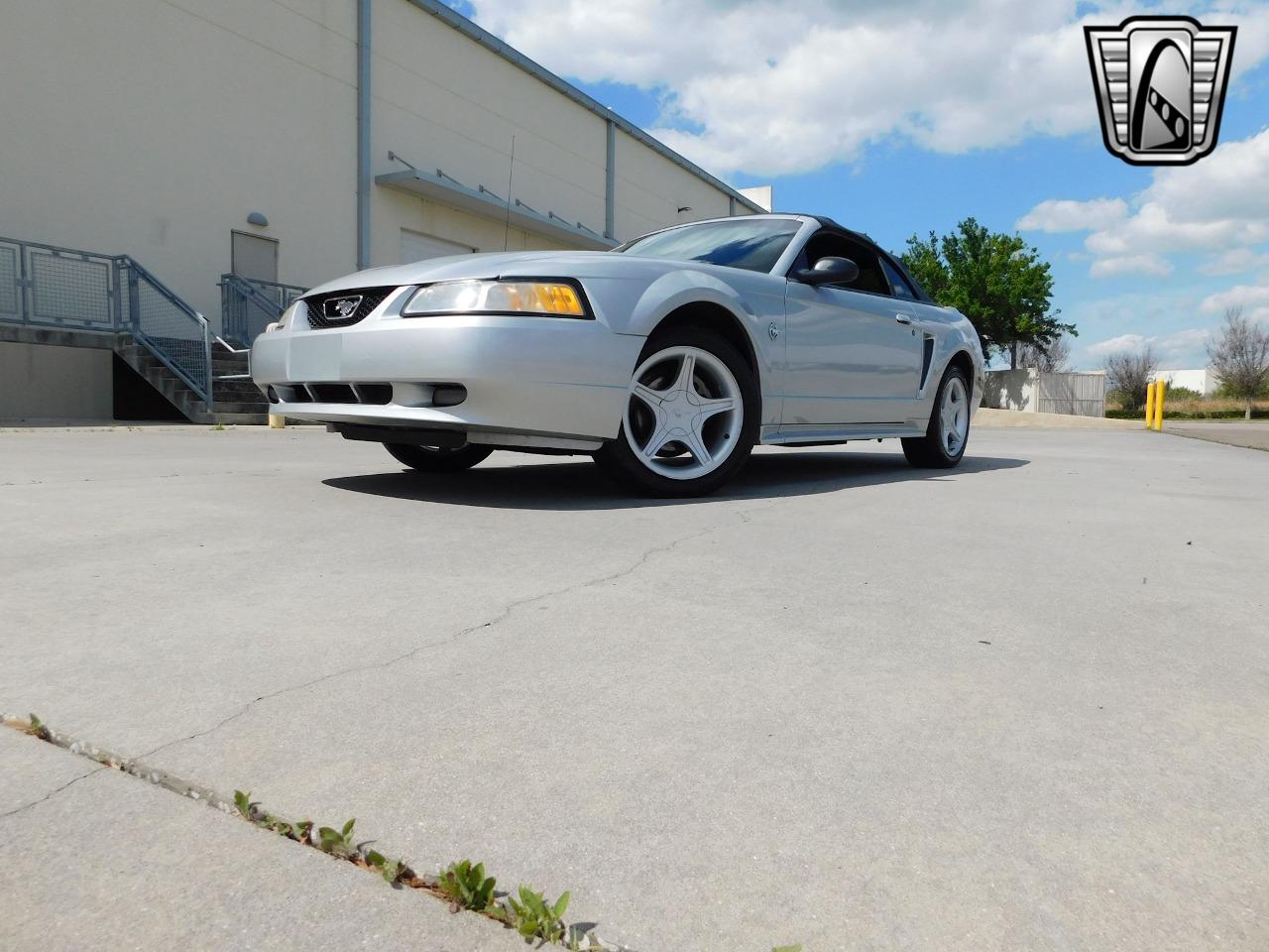 1999 Ford Mustang