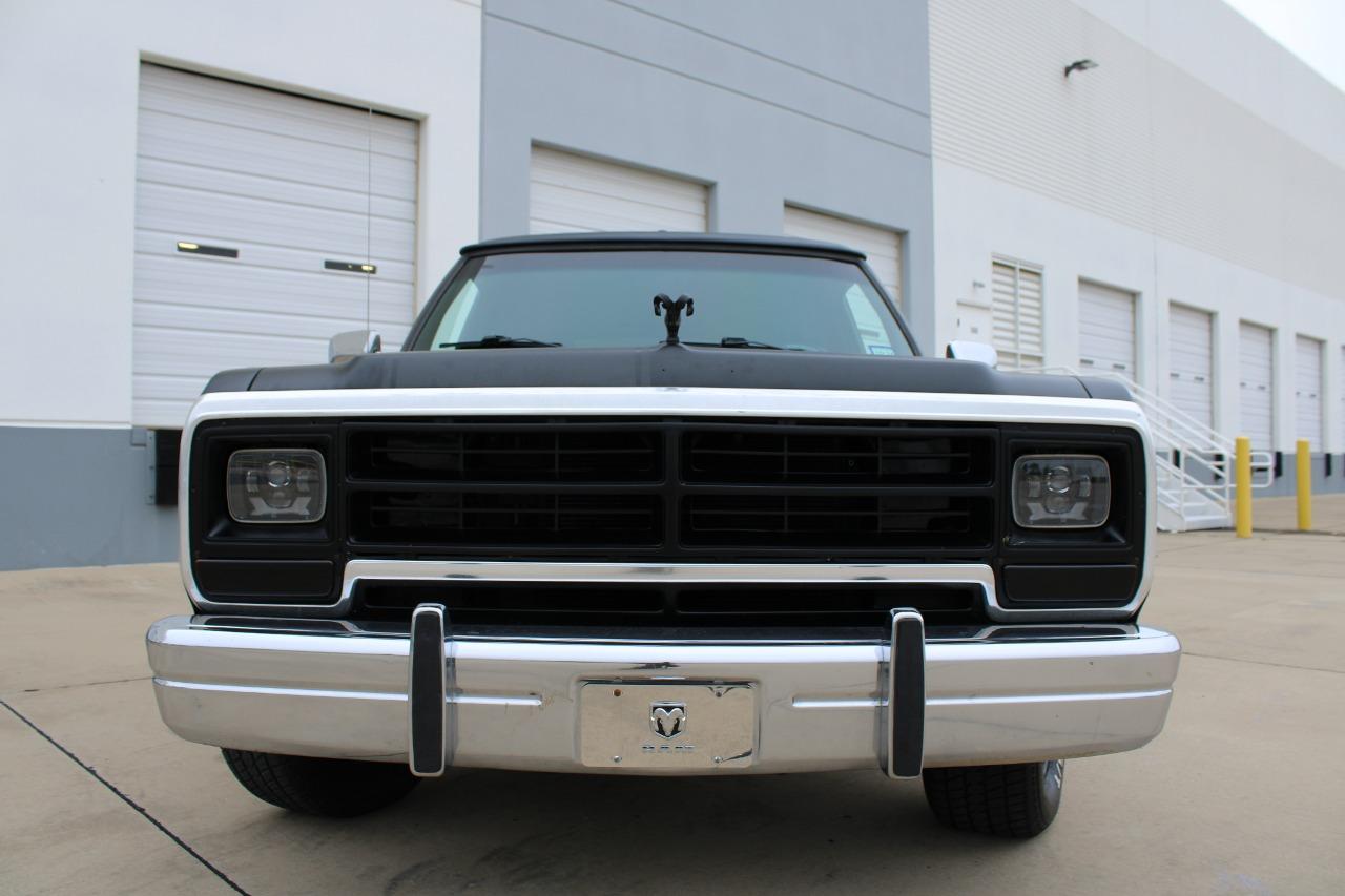 1990 Dodge Ramcharger