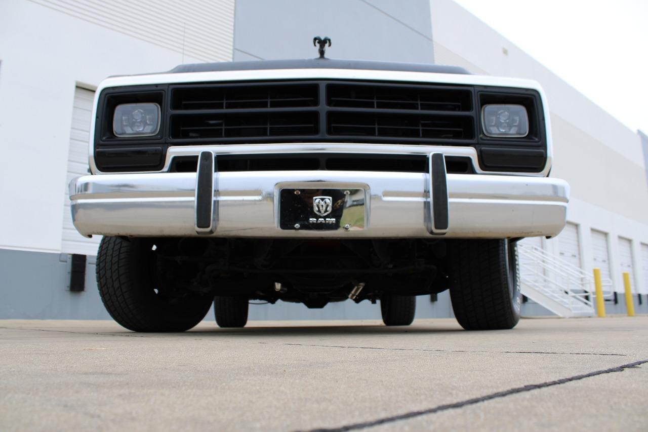 1990 Dodge Ramcharger