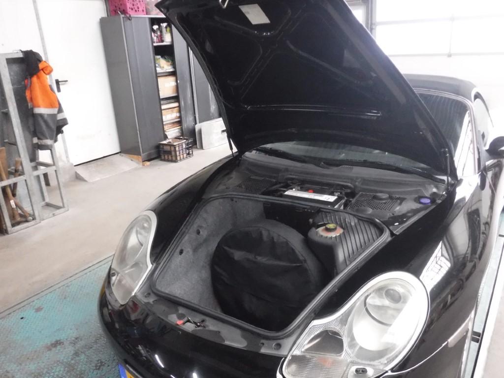 2000 Porsche Boxster 986 black