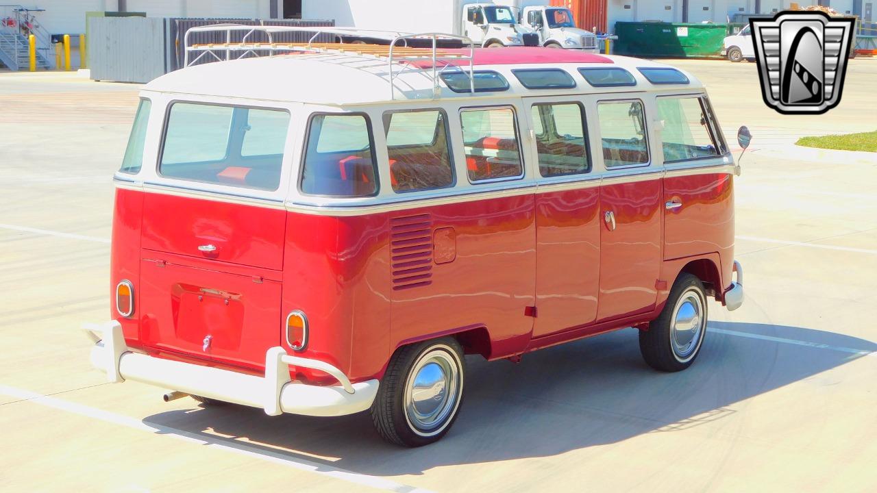 1975 Volkswagen Type 2