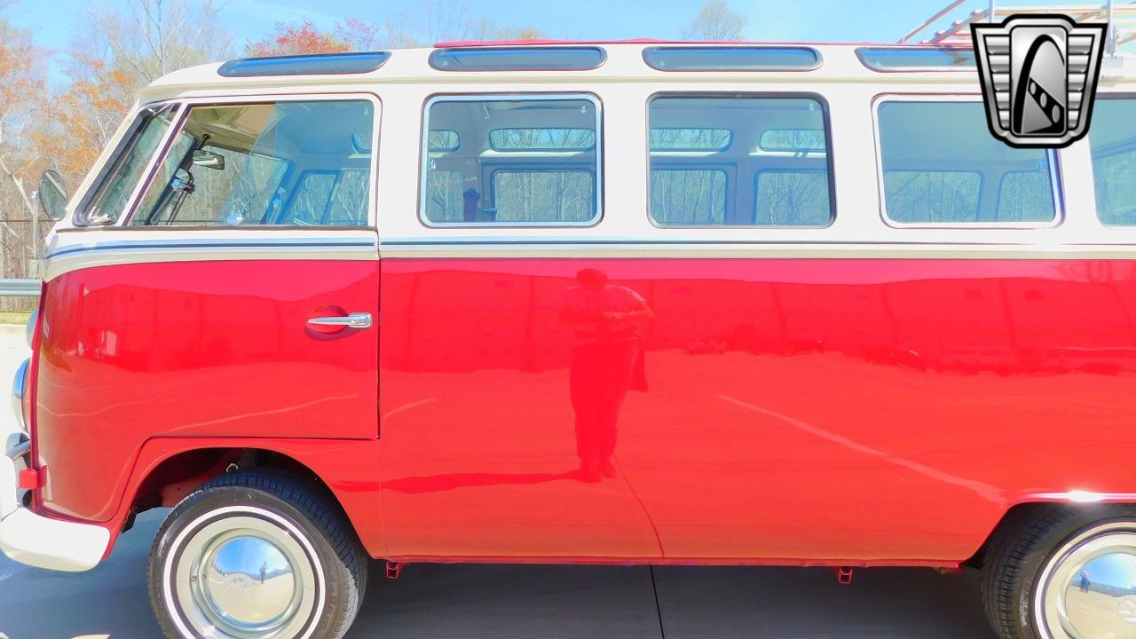 1975 Volkswagen Type 2