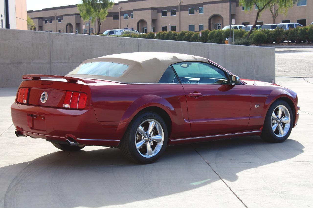 2007 Ford Mustang