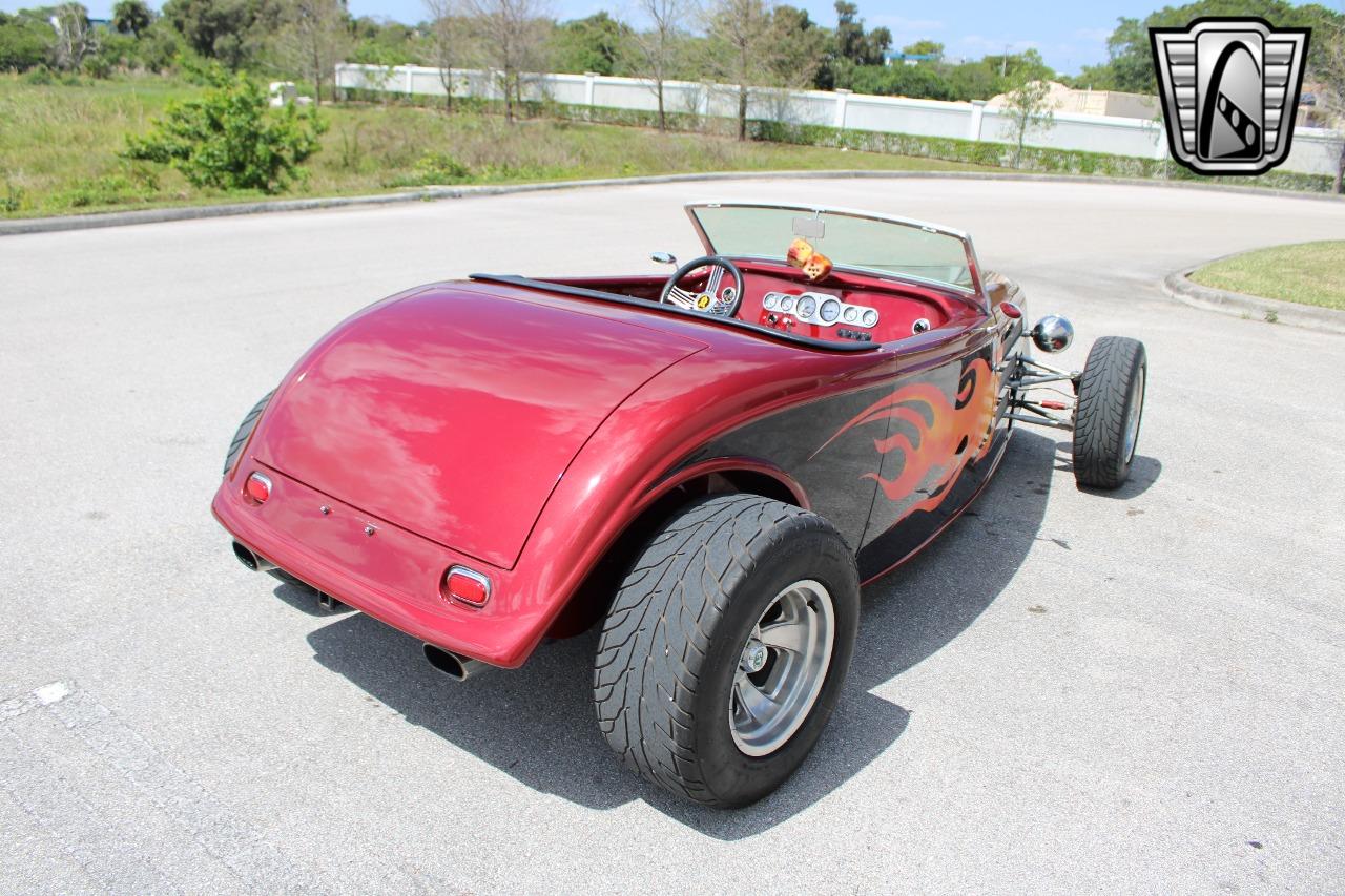 1933 Factory Five Hot Rod