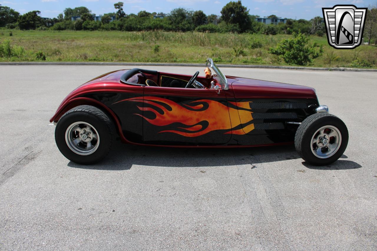 1933 Factory Five Hot Rod