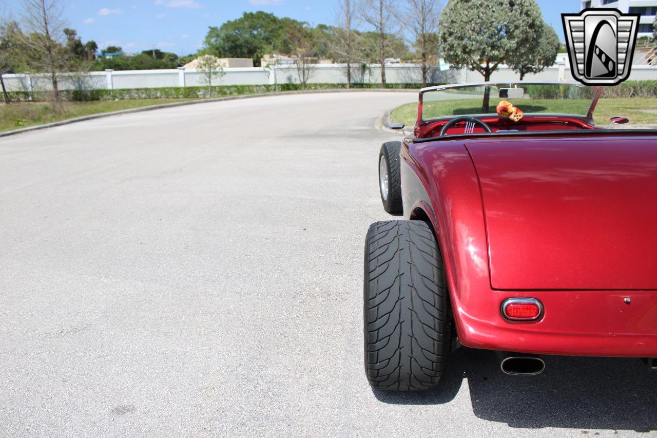 1933 Factory Five Hot Rod