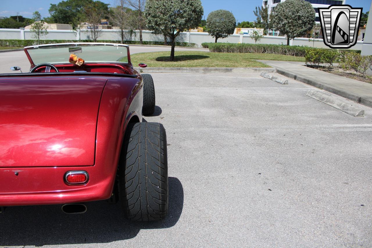 1933 Factory Five Hot Rod