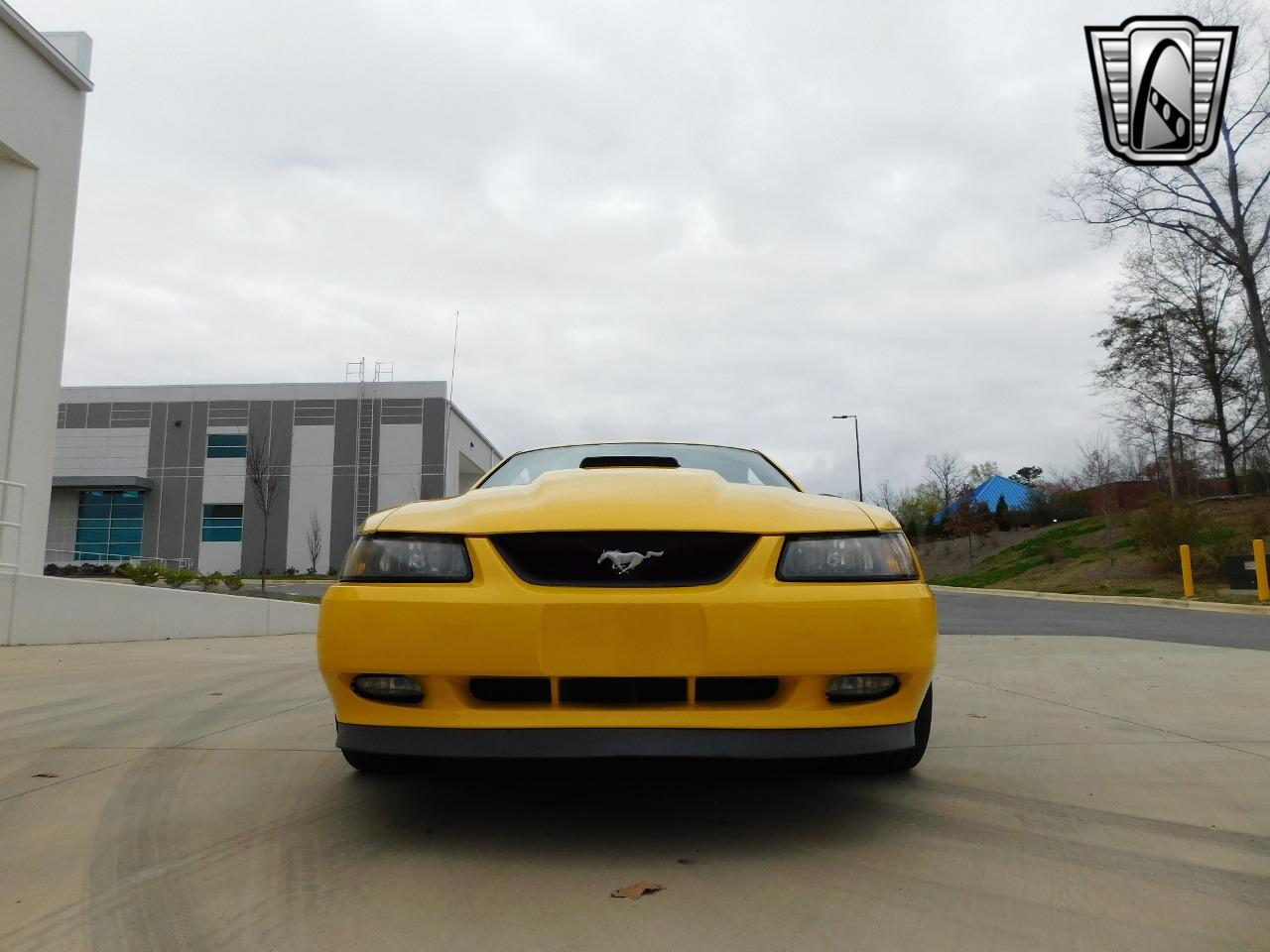 2004 Ford Mustang