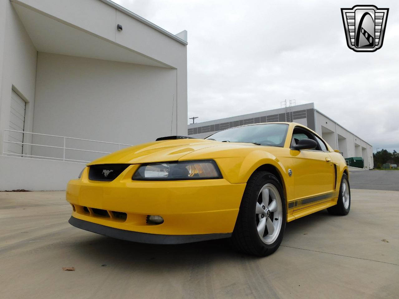 2004 Ford Mustang