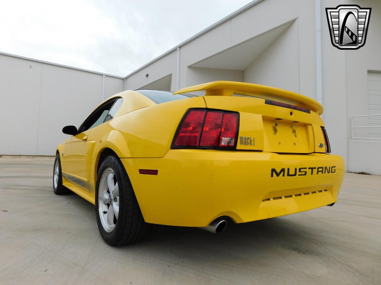 2004 Ford Mustang