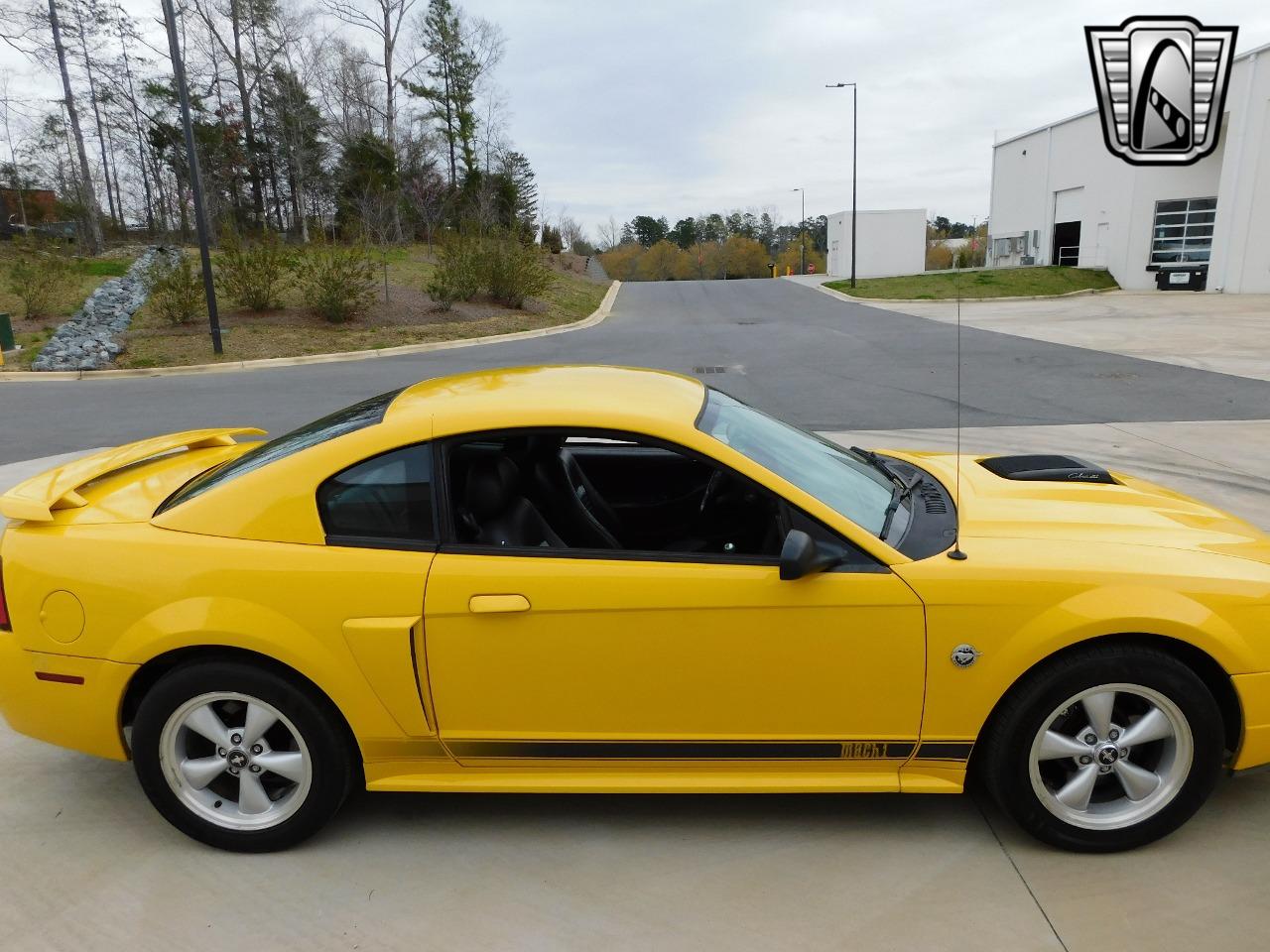 2004 Ford Mustang