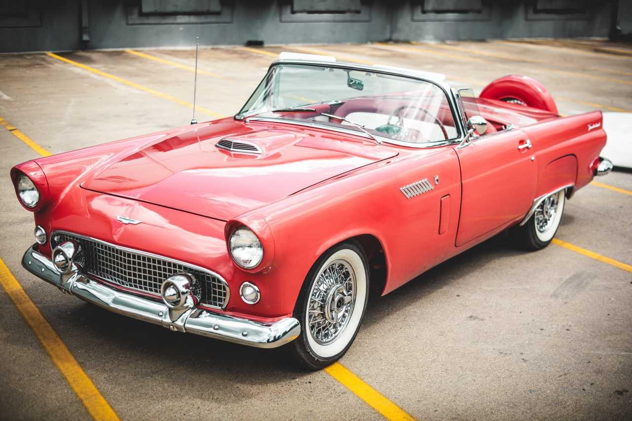 1956 Ford Thunderbird