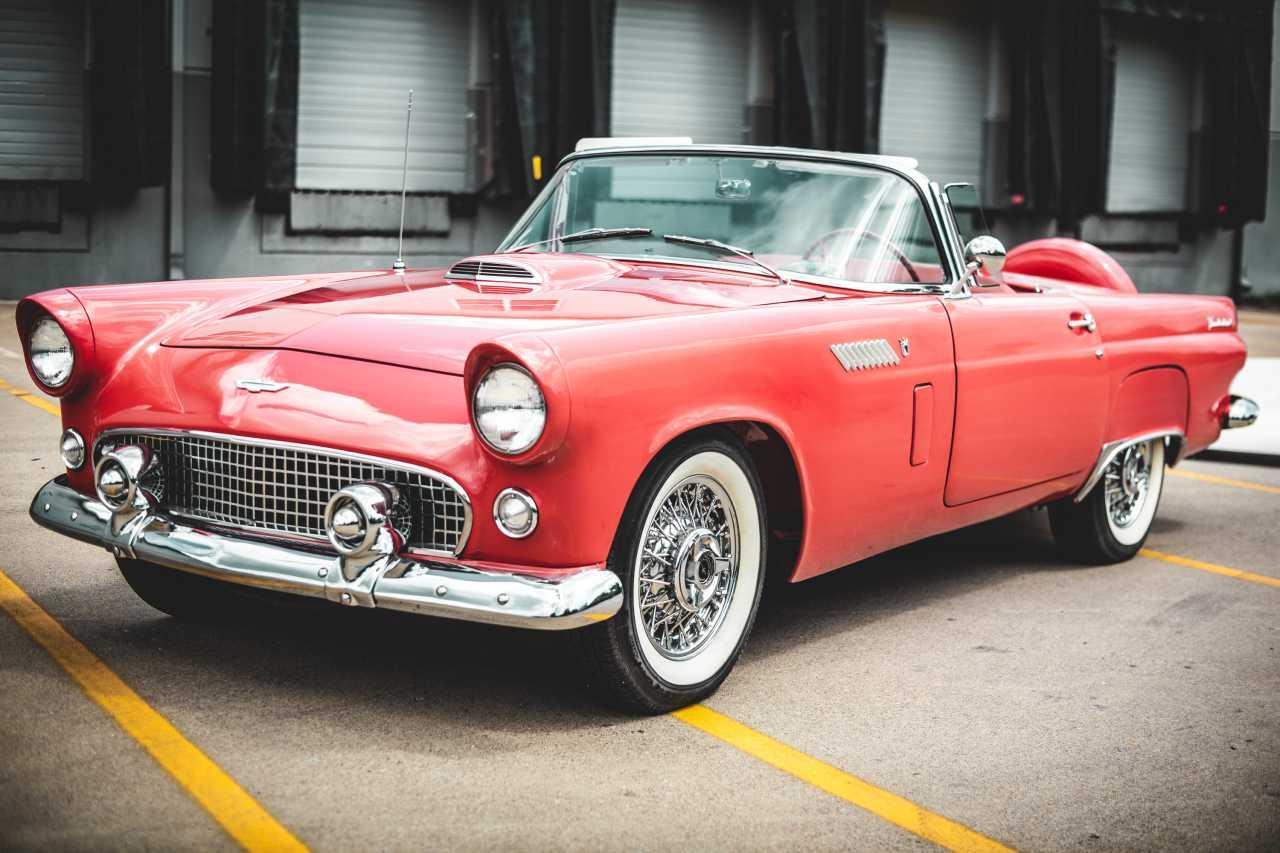 1956 Ford Thunderbird