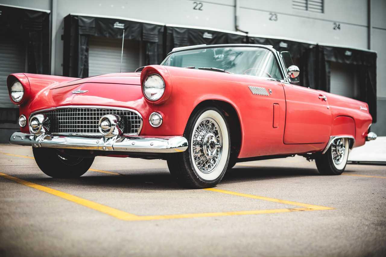 1956 Ford Thunderbird