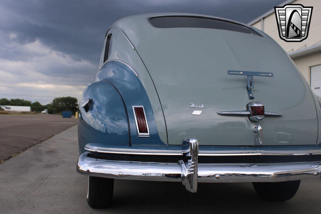 1948 Nash 600