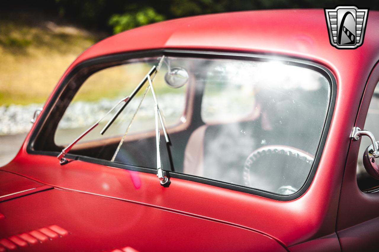 1946 Ford Coupe