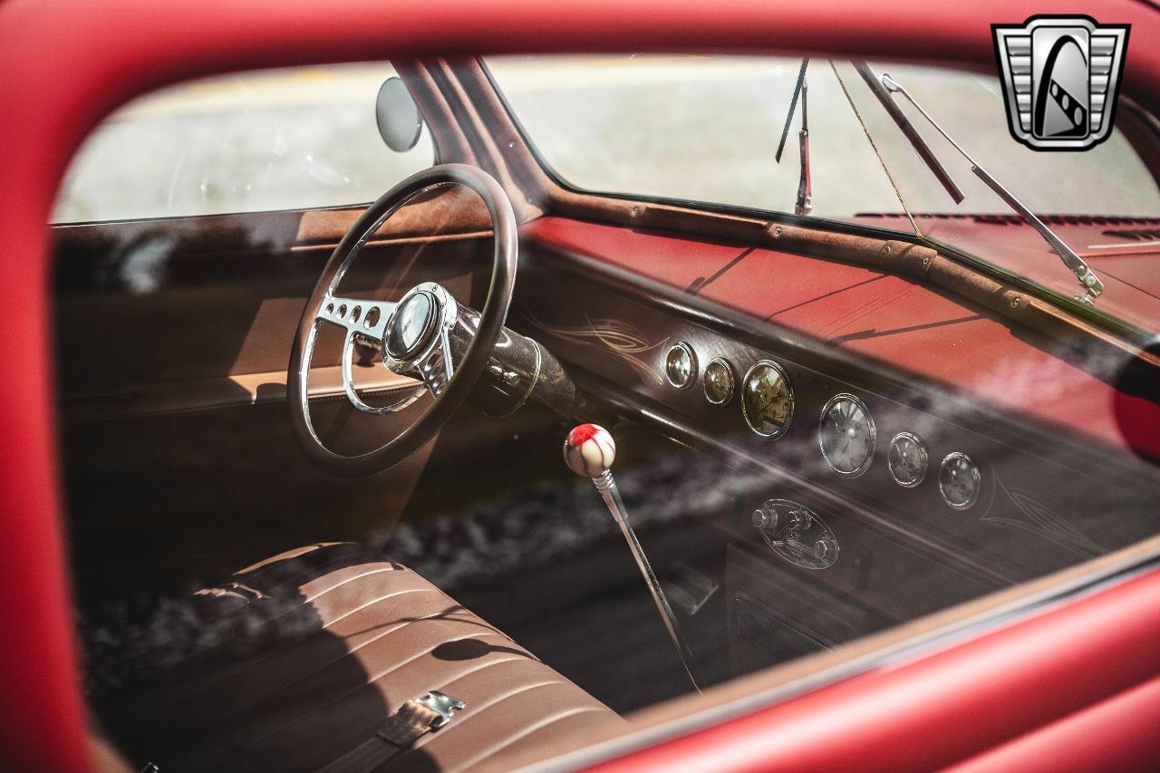 1946 Ford Coupe