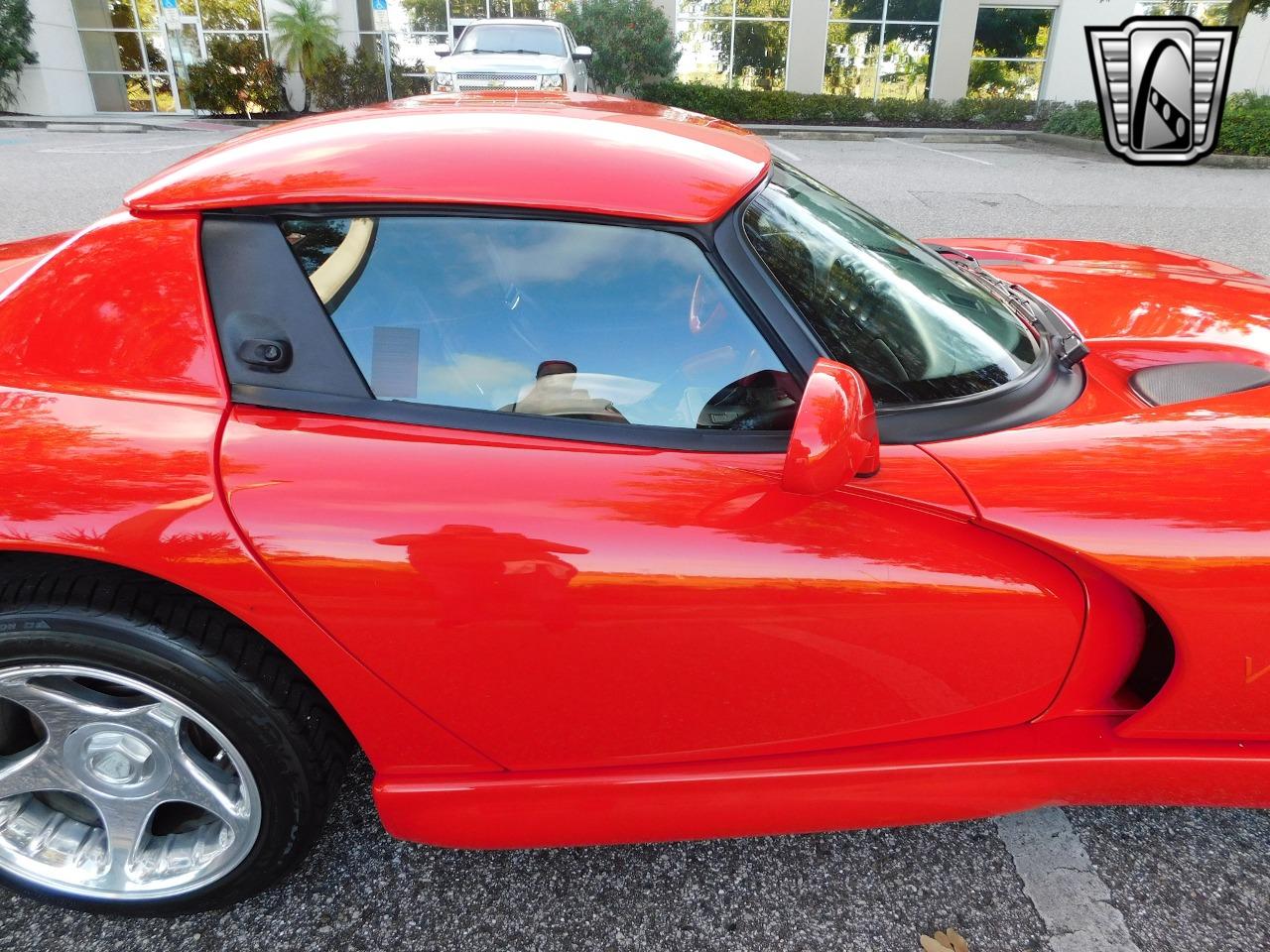 1997 Dodge Viper