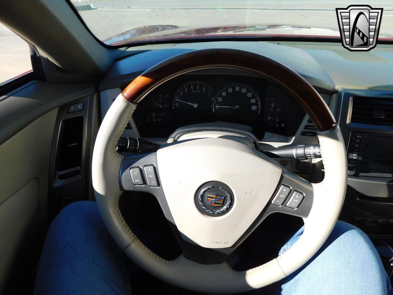 2005 Cadillac XLR