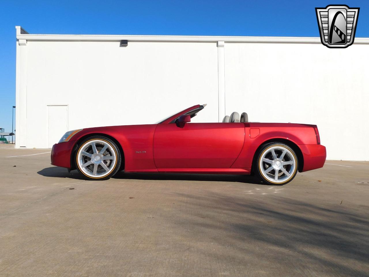 2005 Cadillac XLR