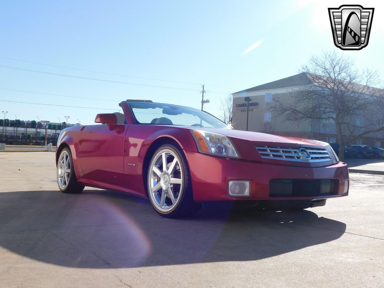 2005 Cadillac XLR