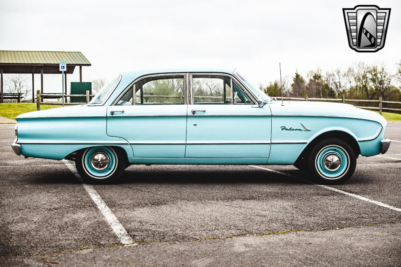 1961 Ford Falcon